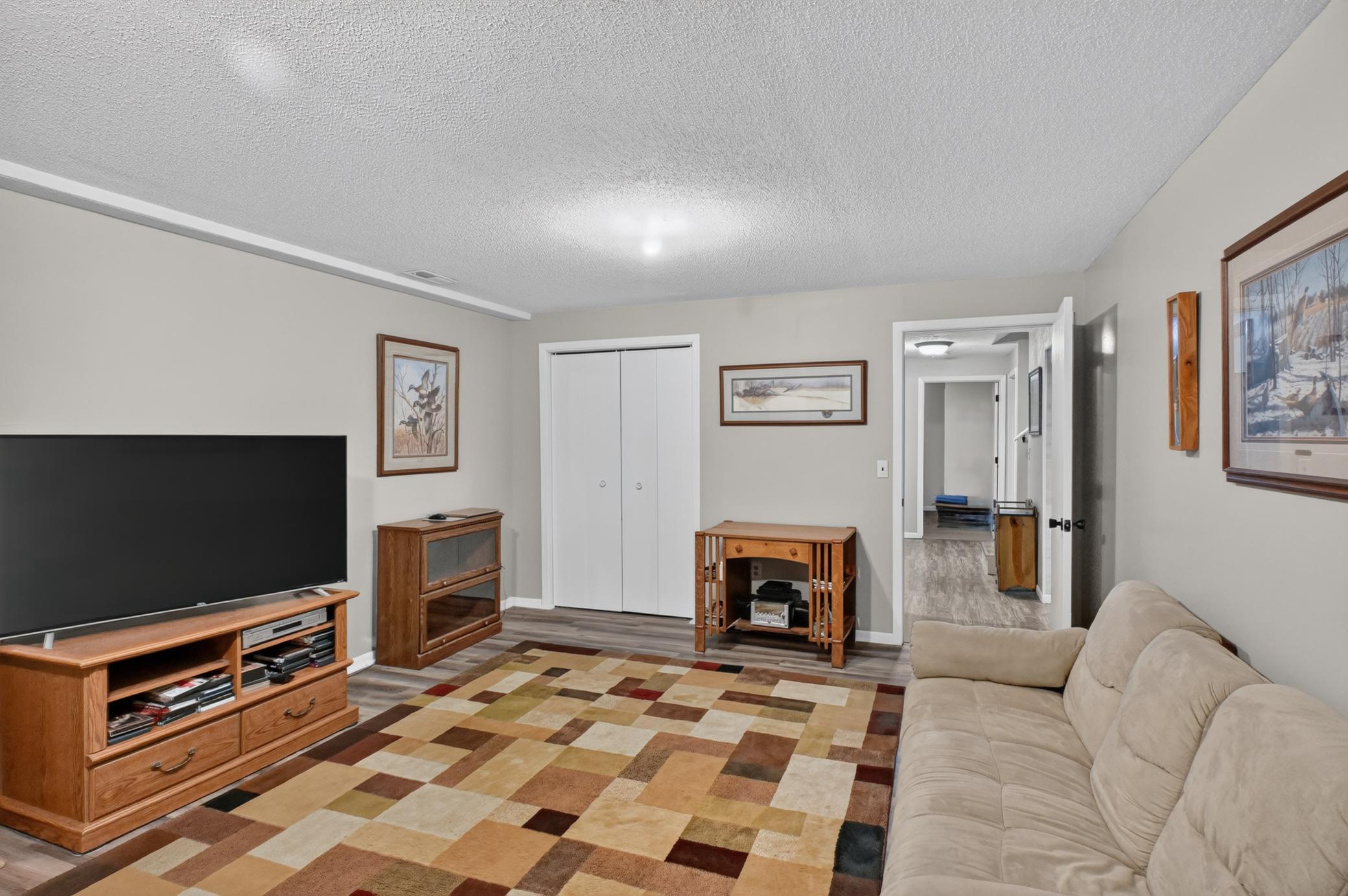 1424 Ash Street Property Photo 37
