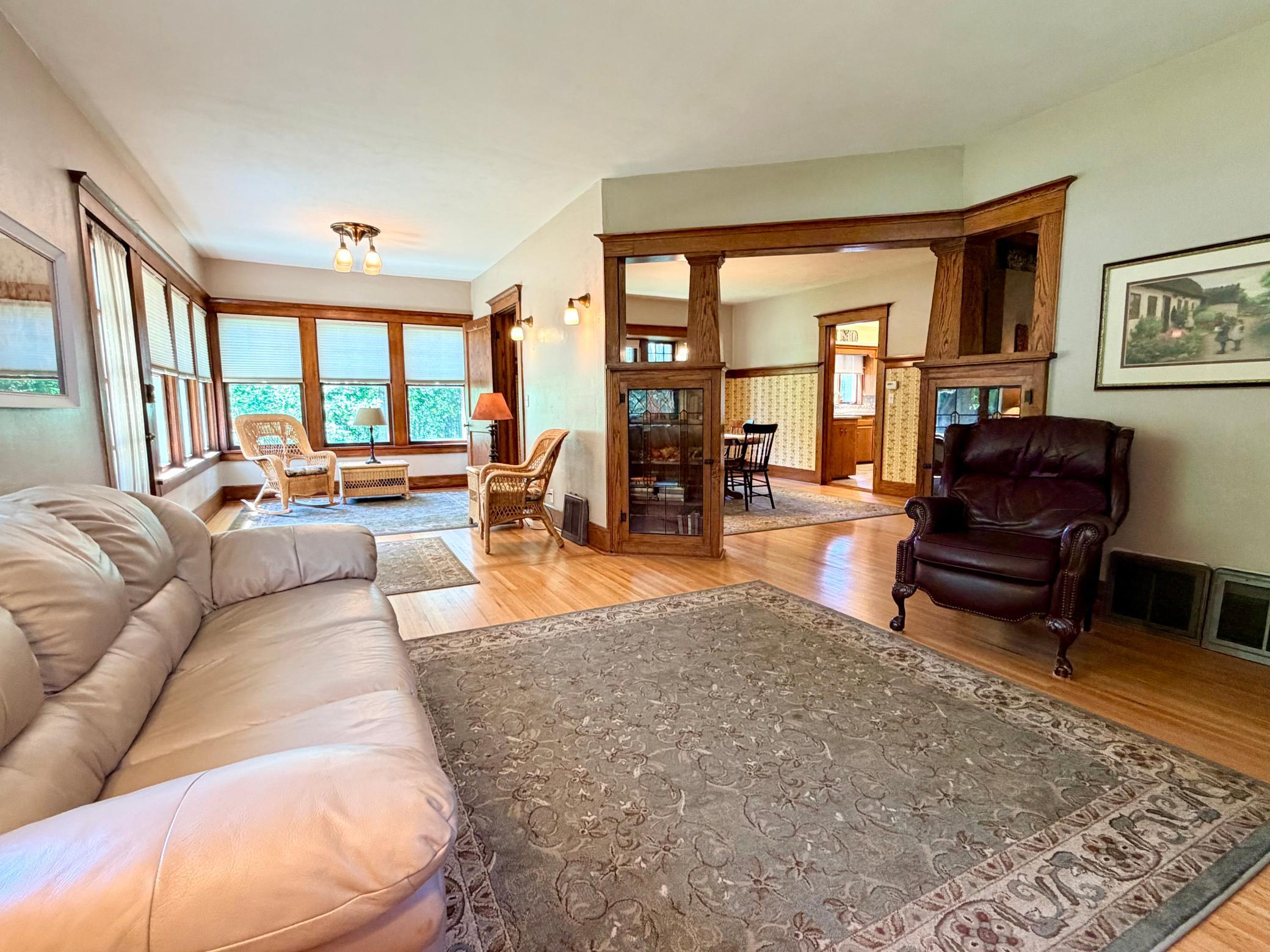 605 Park Street Property Photo 6
