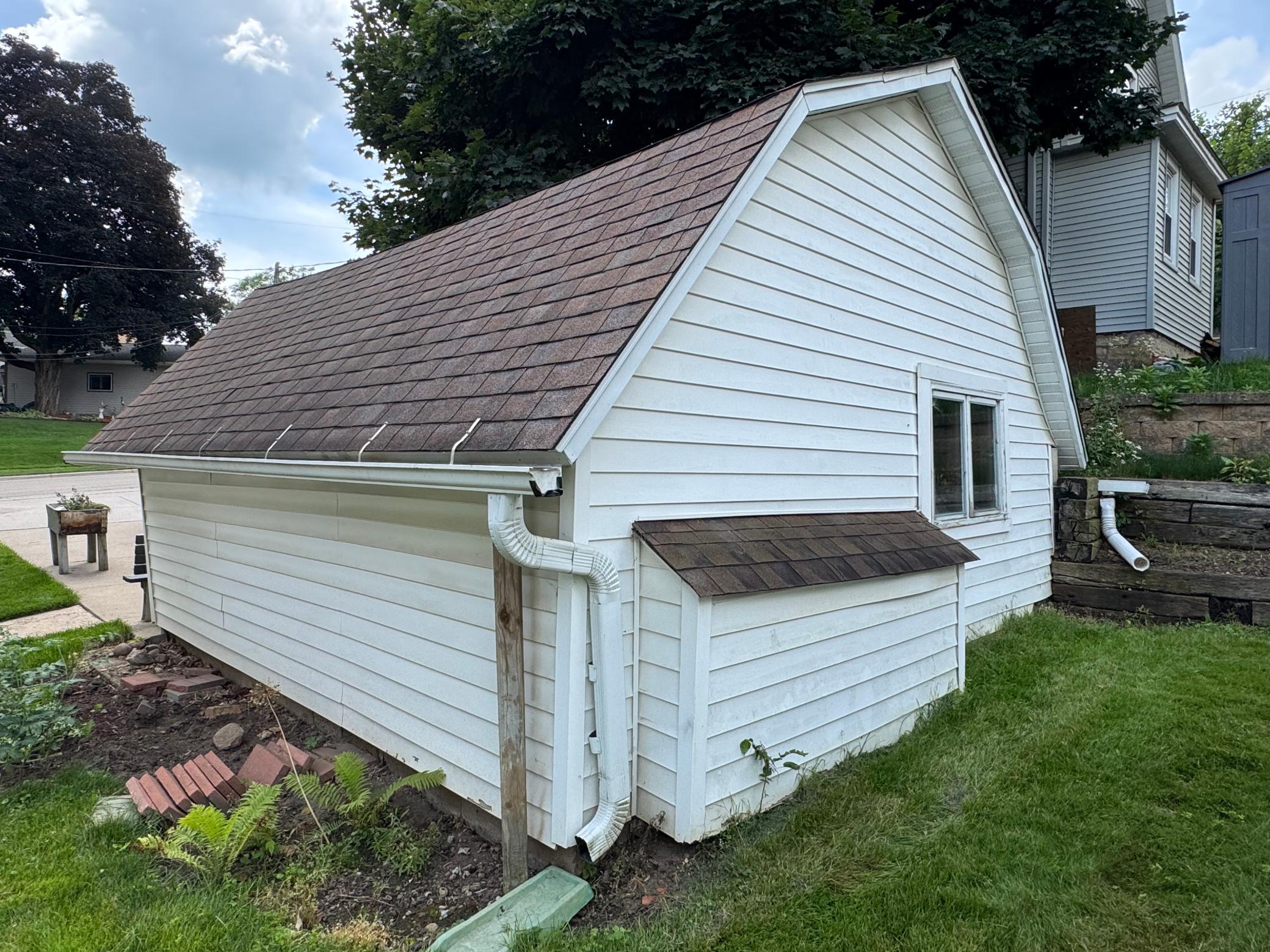 1134 Central Avenue Property Photo 8