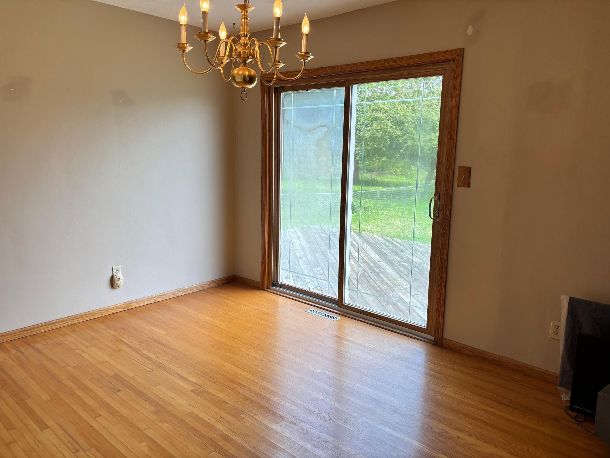 1306 Crestview Road Property Photo 7