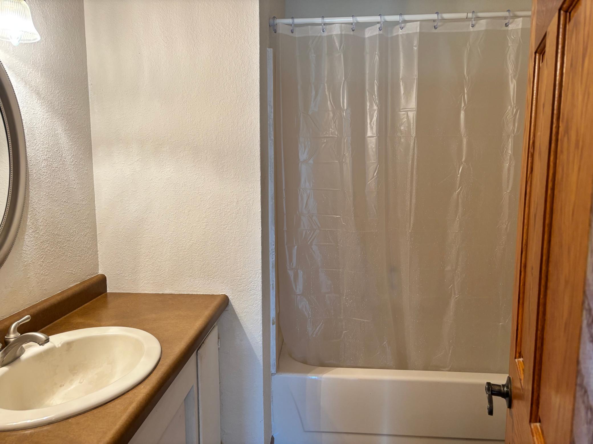 1306 Crestview Road Property Photo 12