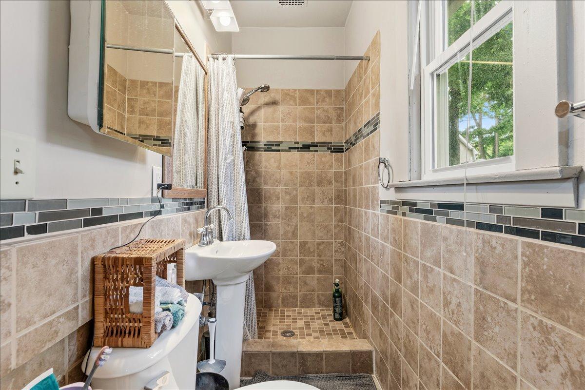711/713 26th Avenue S Property Photo 29
