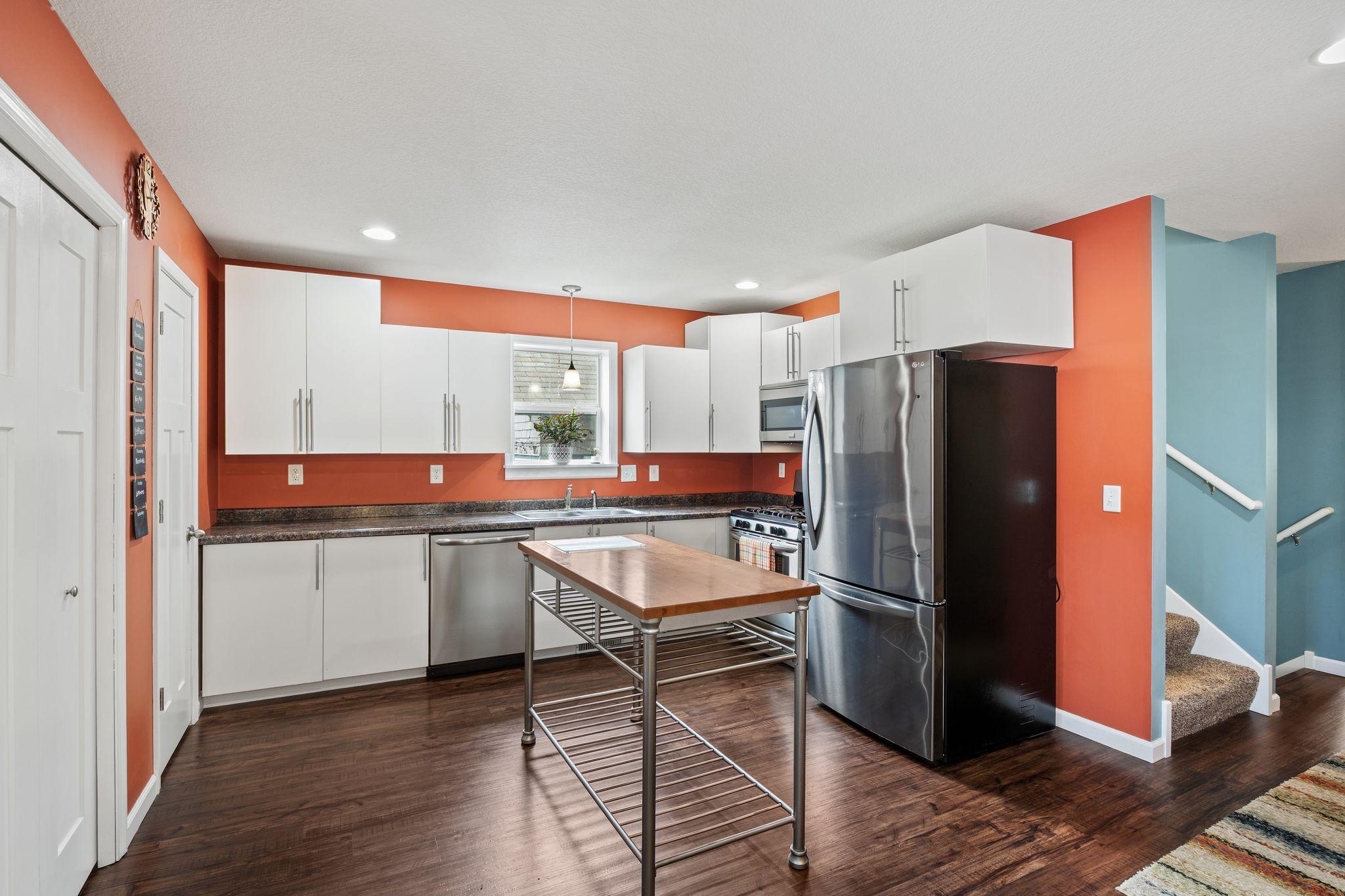 1281 3rd Street E Property Photo 11