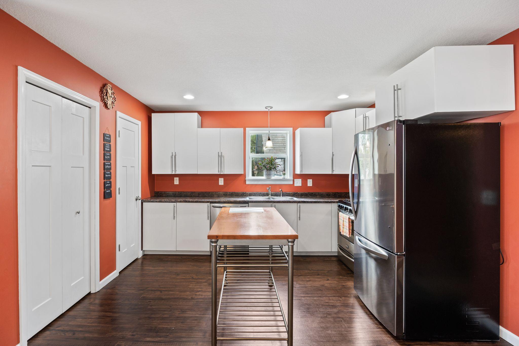 1281 3rd Street E Property Photo 12