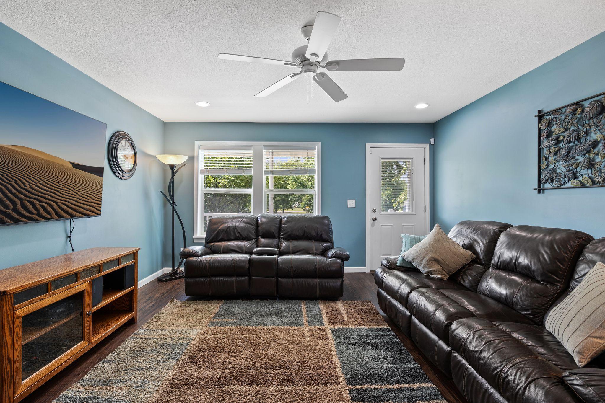 1281 3rd Street E Property Photo 20