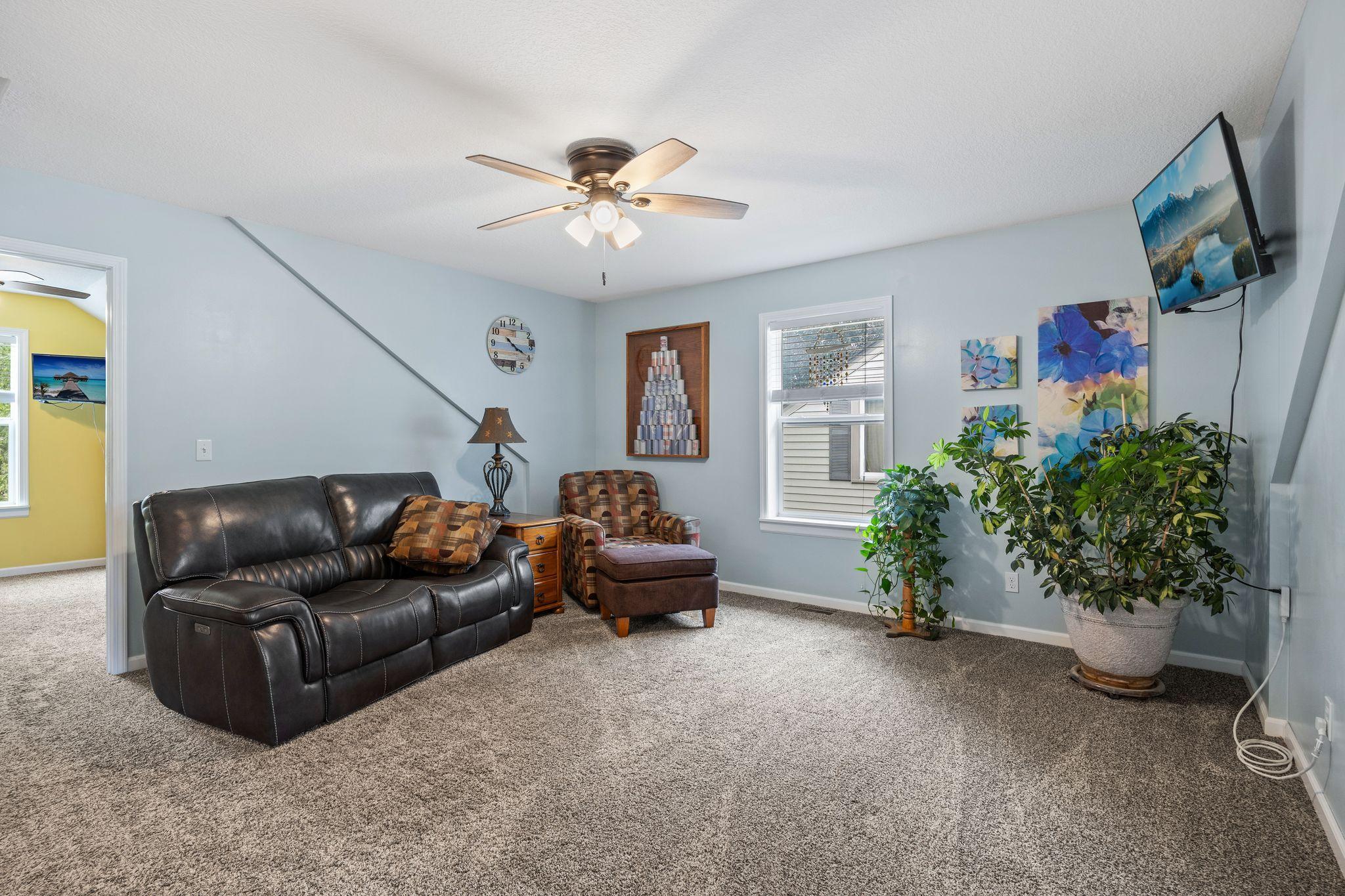 1281 3rd Street E Property Photo 28