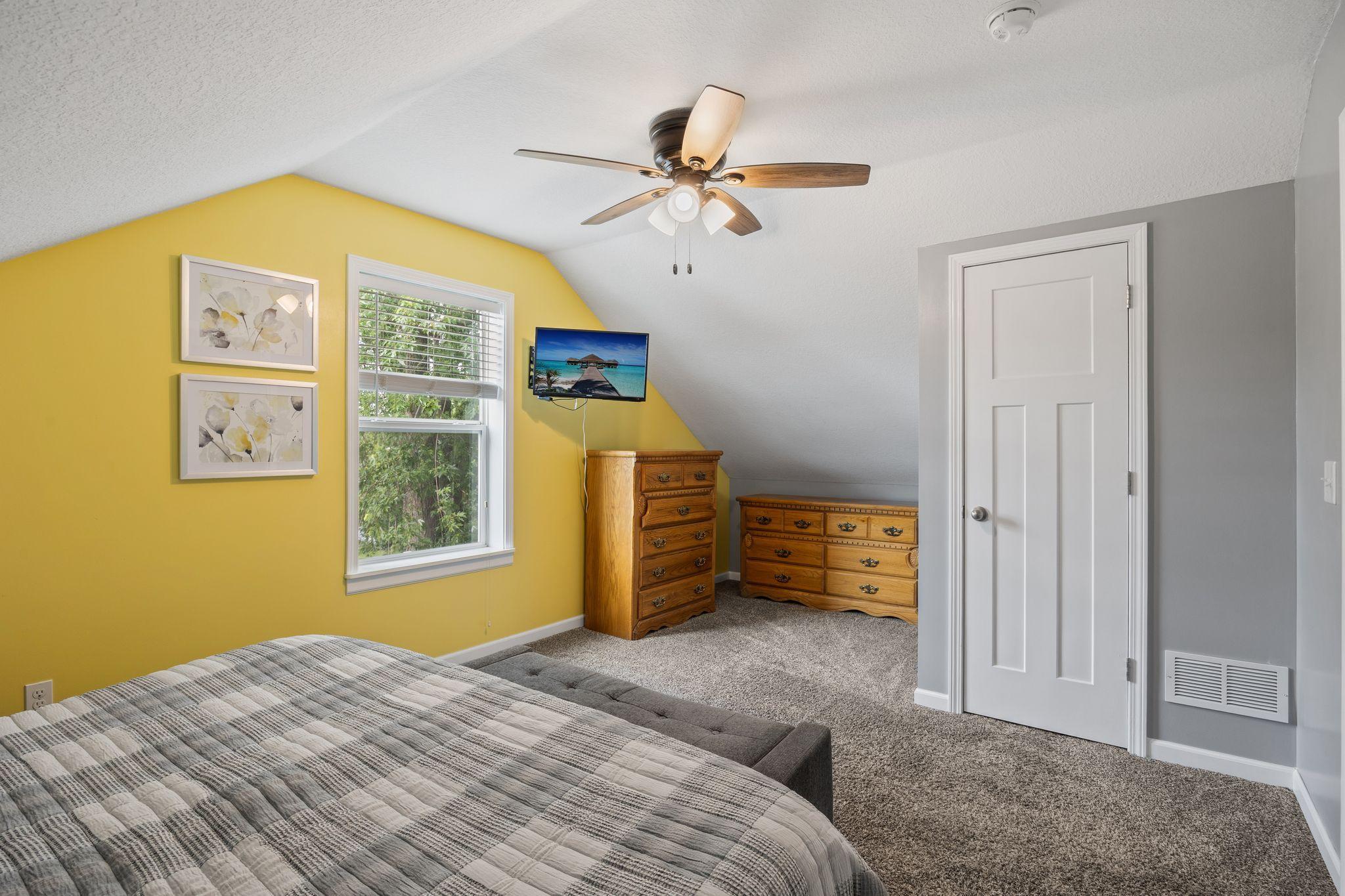 1281 3rd Street E Property Photo 33