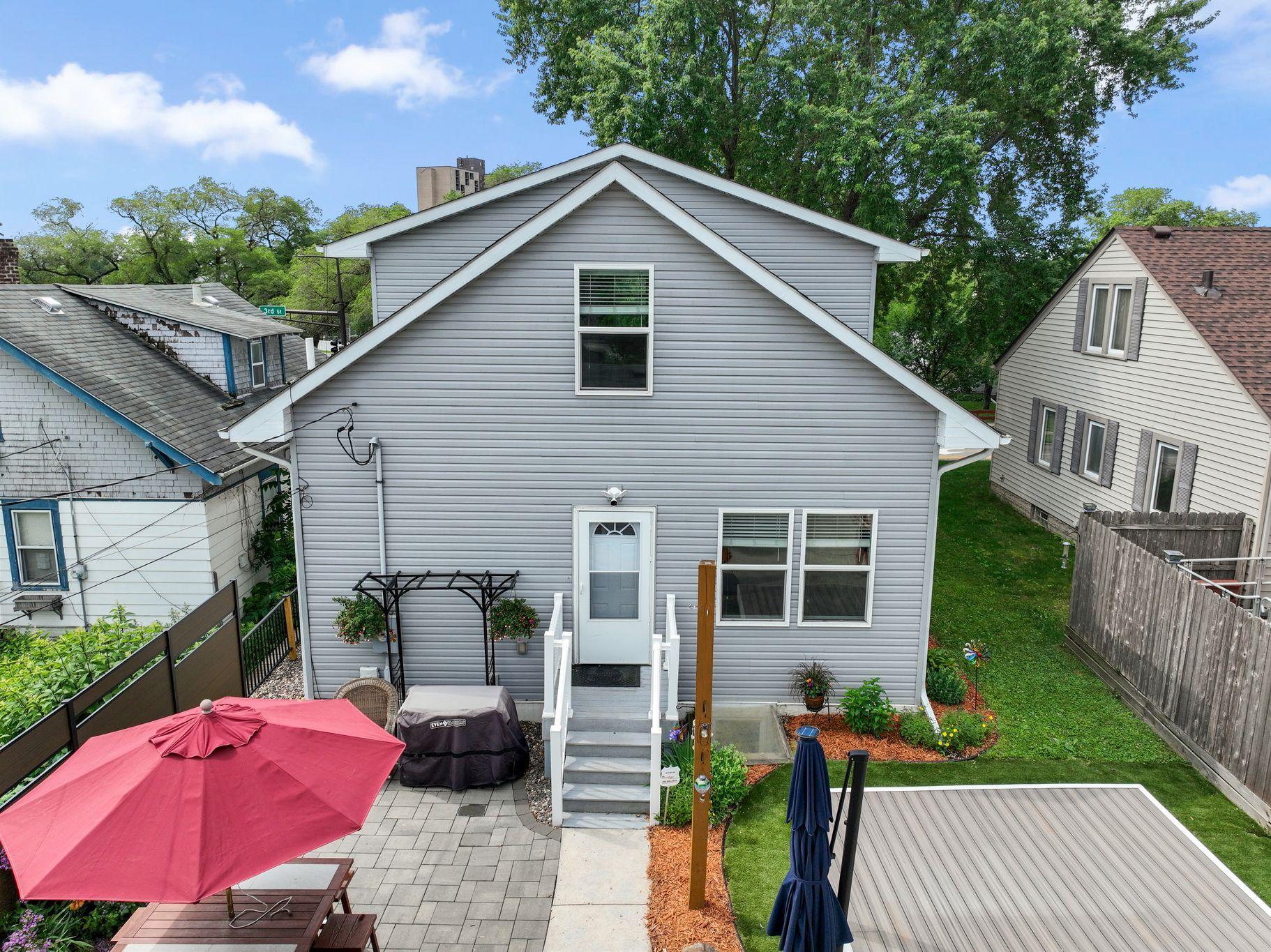 1281 3rd Street E Property Photo 41