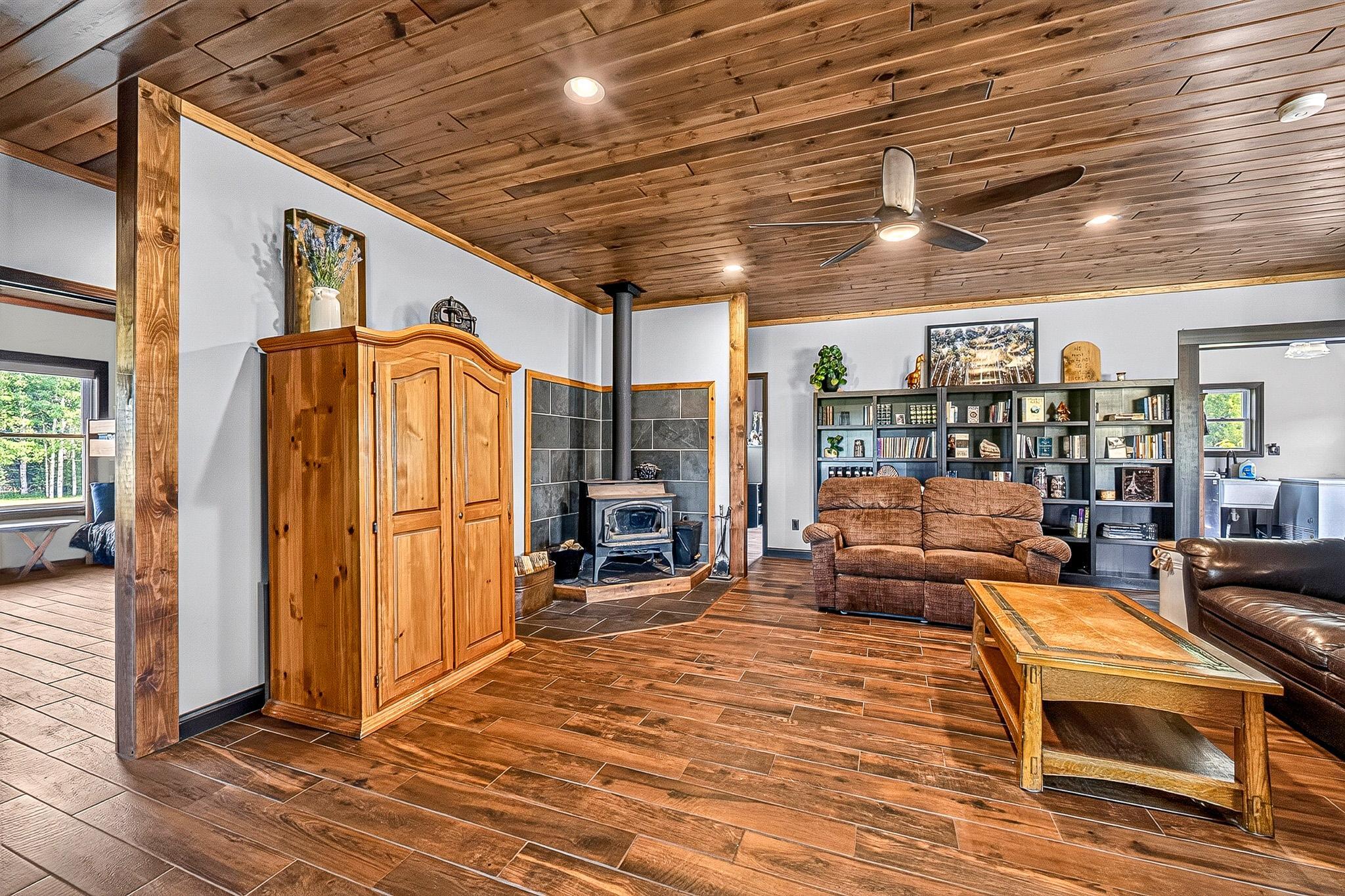 3588 Highway 3 Property Photo 5