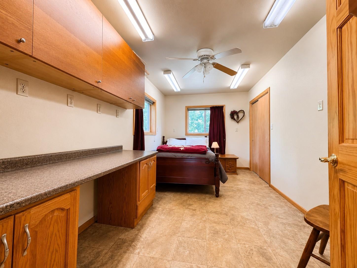44526 County 3 Property Photo 12