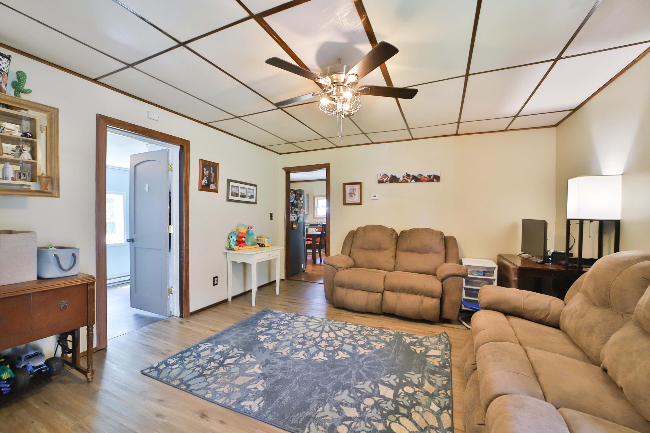 403 8th Street Ne Property Photo 10
