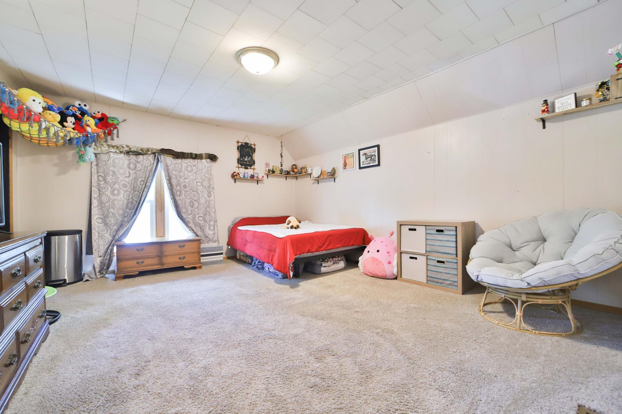403 8th Street Ne Property Photo 12
