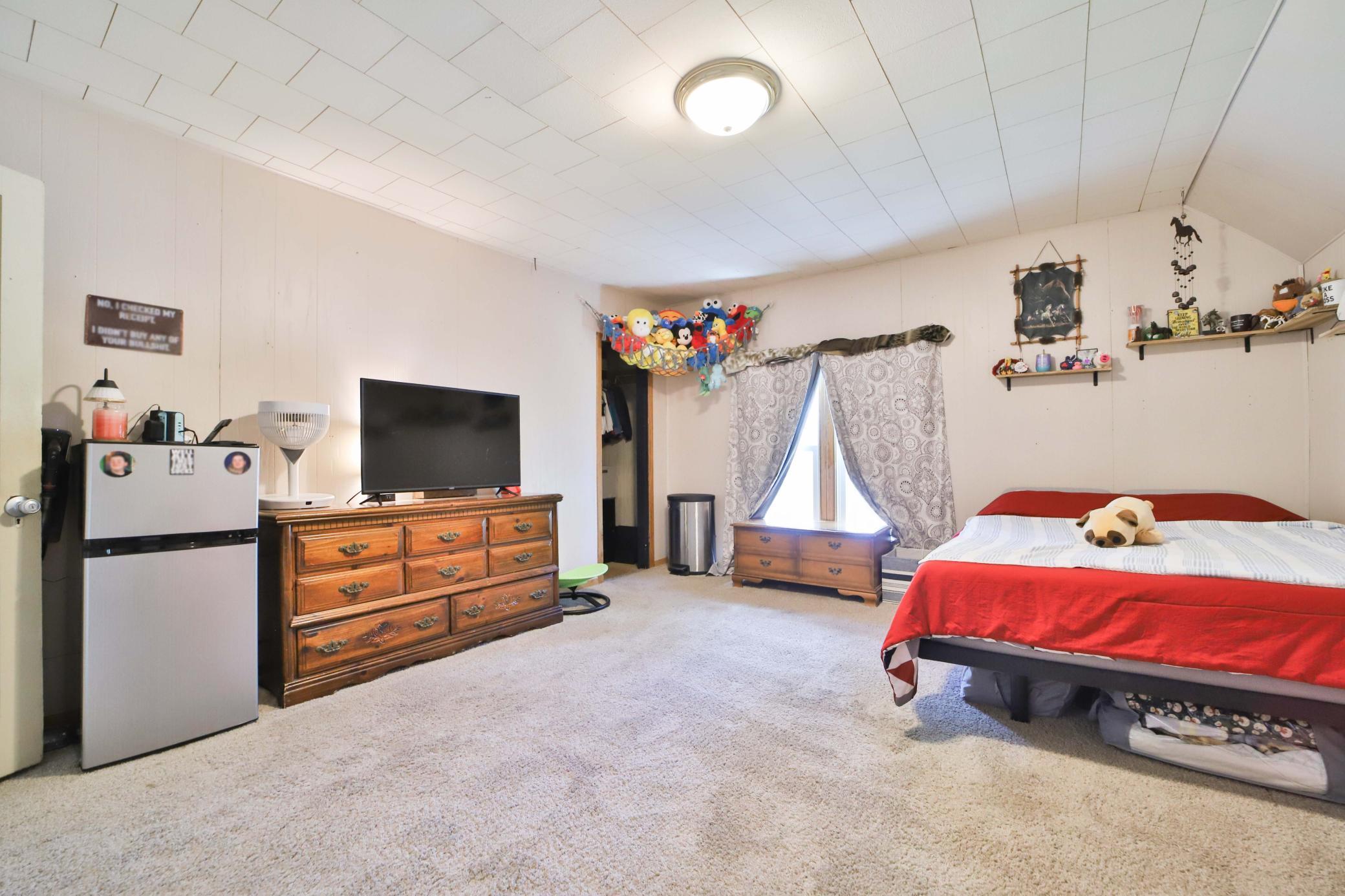 403 8th Street Ne Property Photo 13