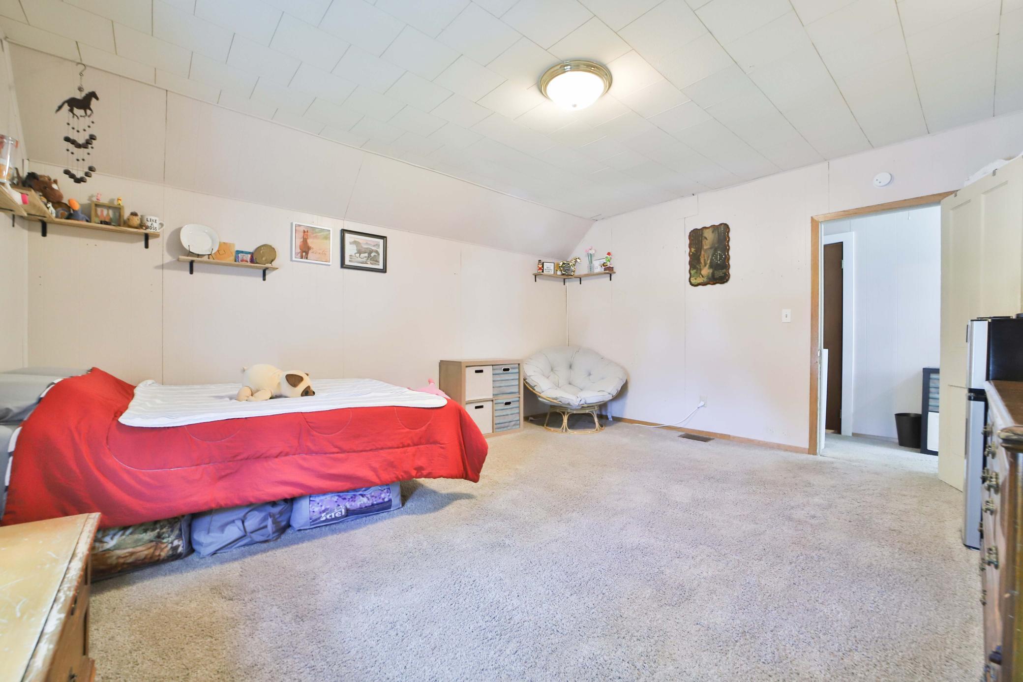 403 8th Street Ne Property Photo 14