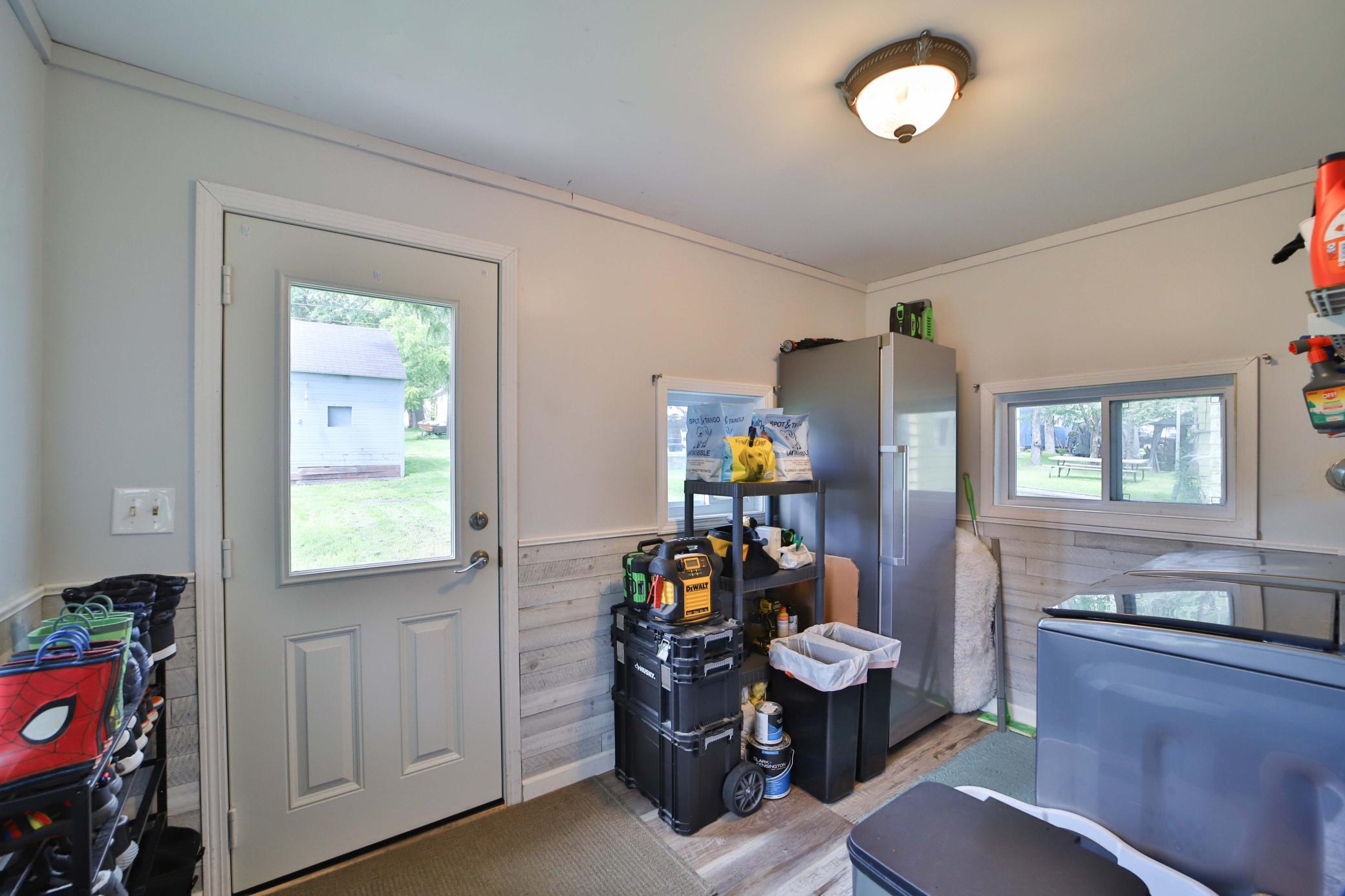 403 8th Street Ne Property Photo 28