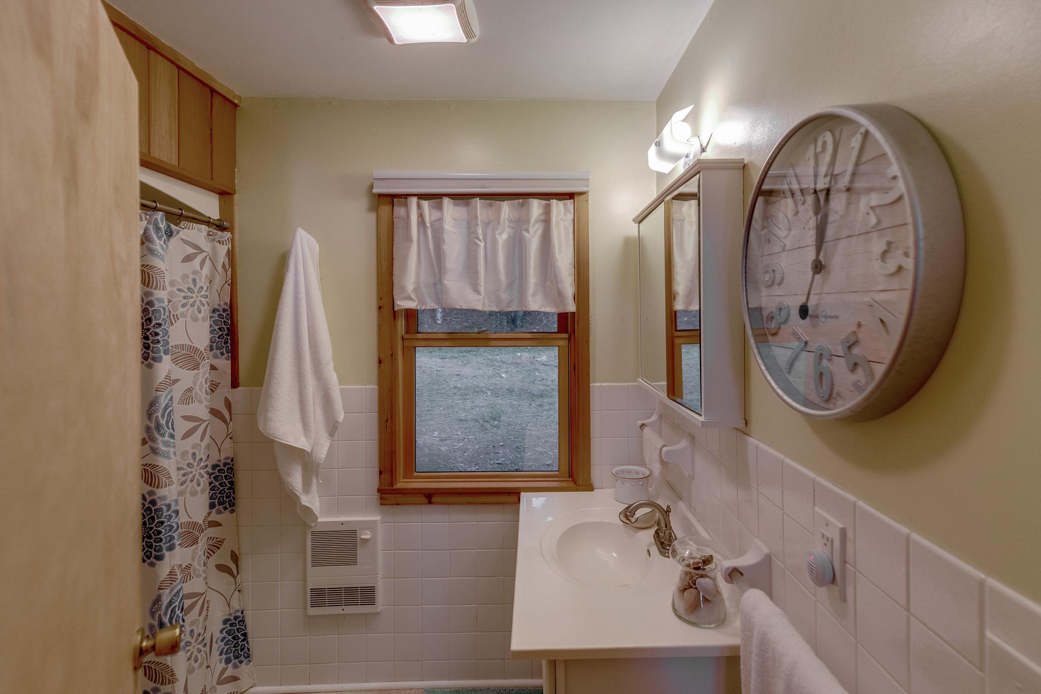 4814 Hiram Loop Road Nw Property Photo 23