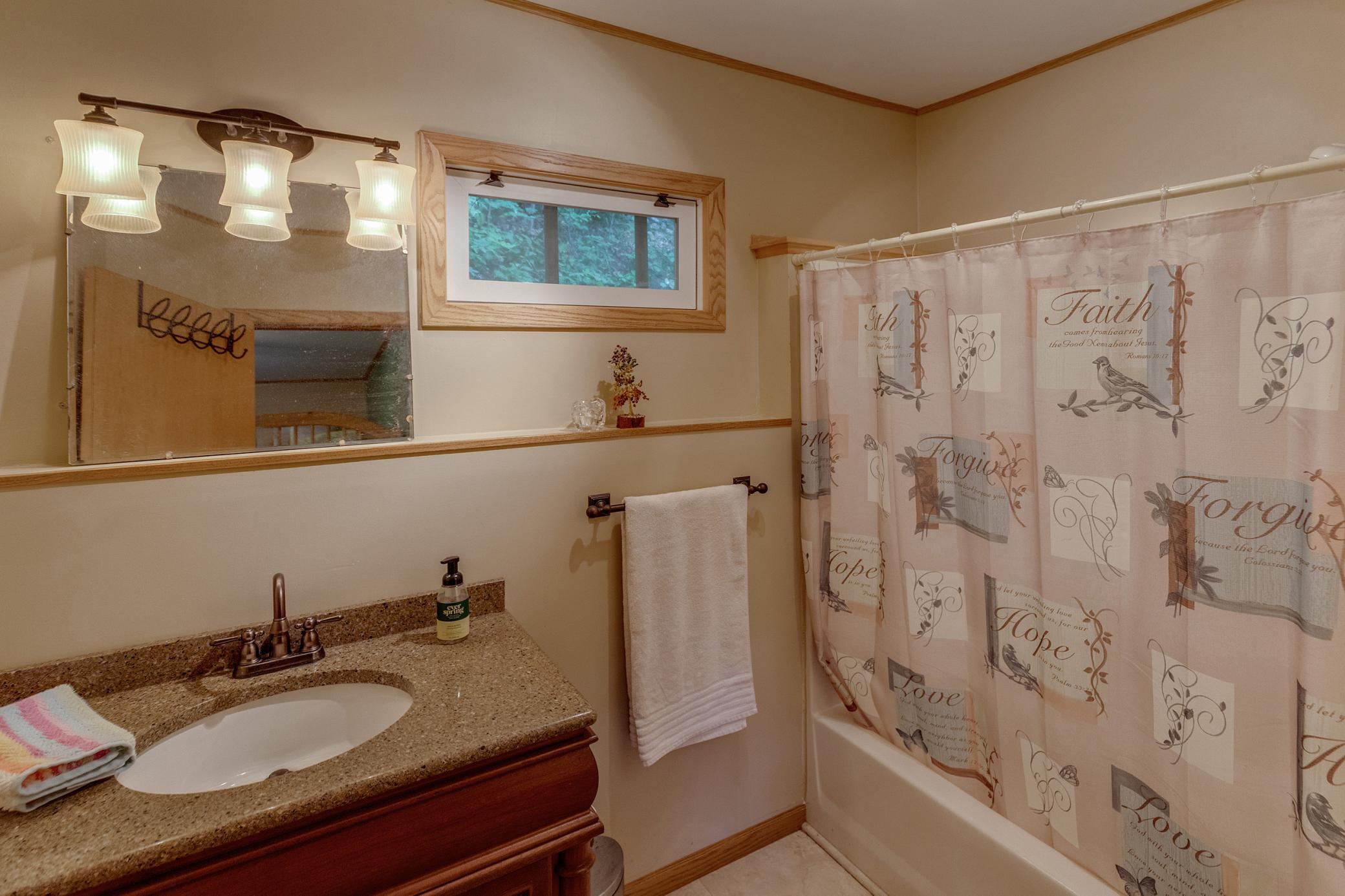 4814 Hiram Loop Road Nw Property Photo 28