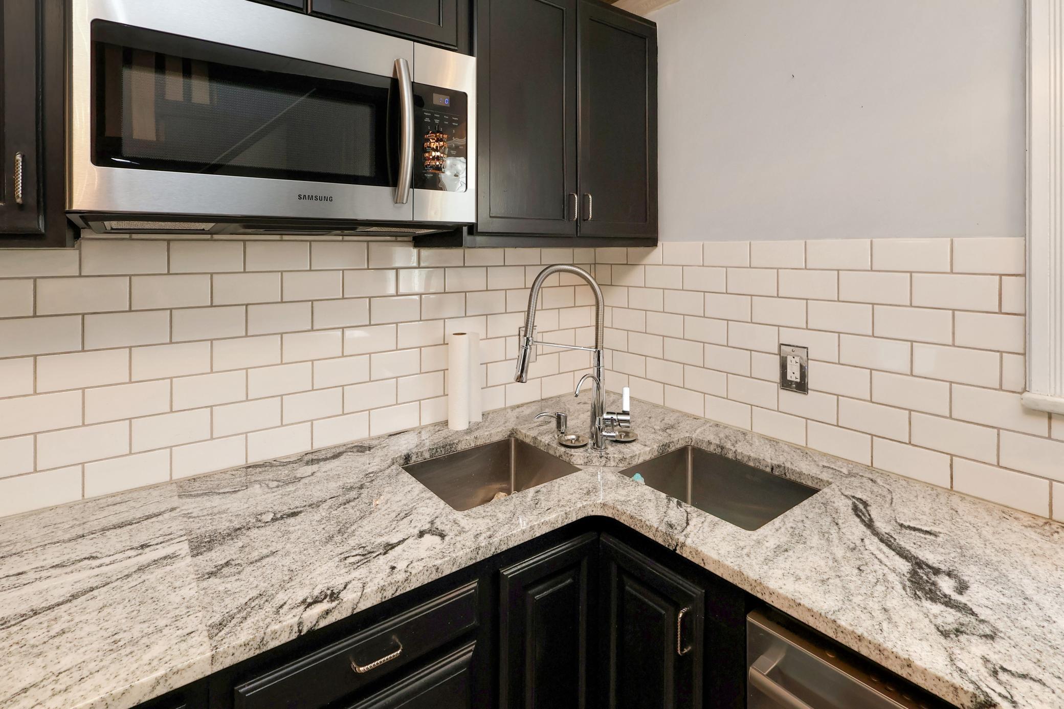 623 7th Street Se Property Photo 8