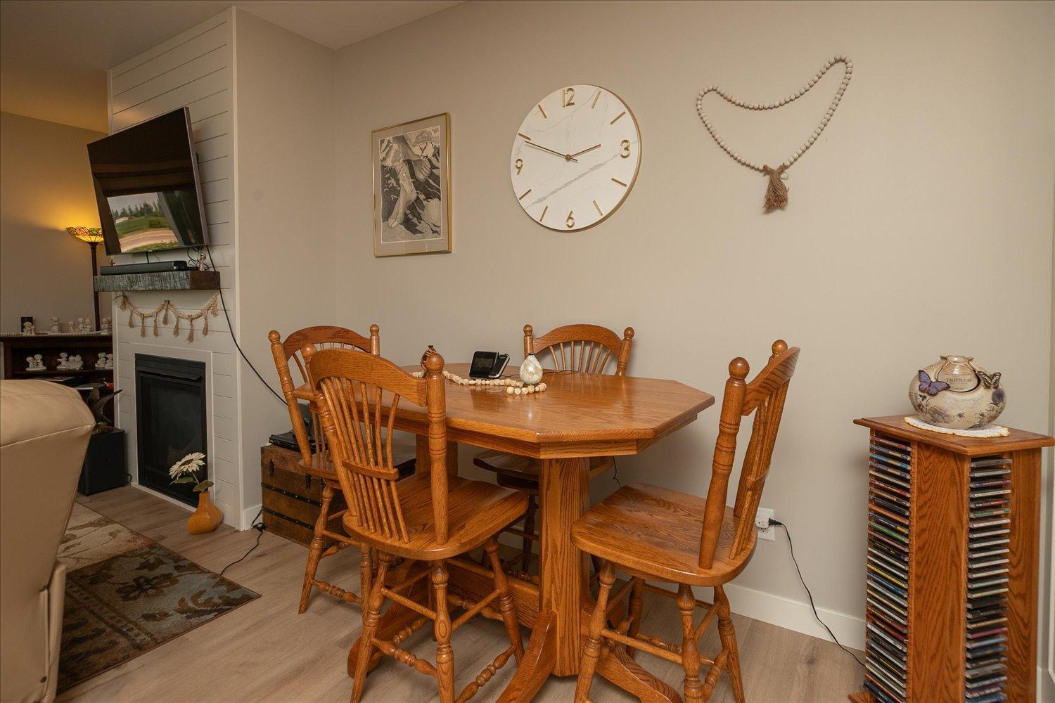 162 Sandstone Drive Nw Property Photo 8
