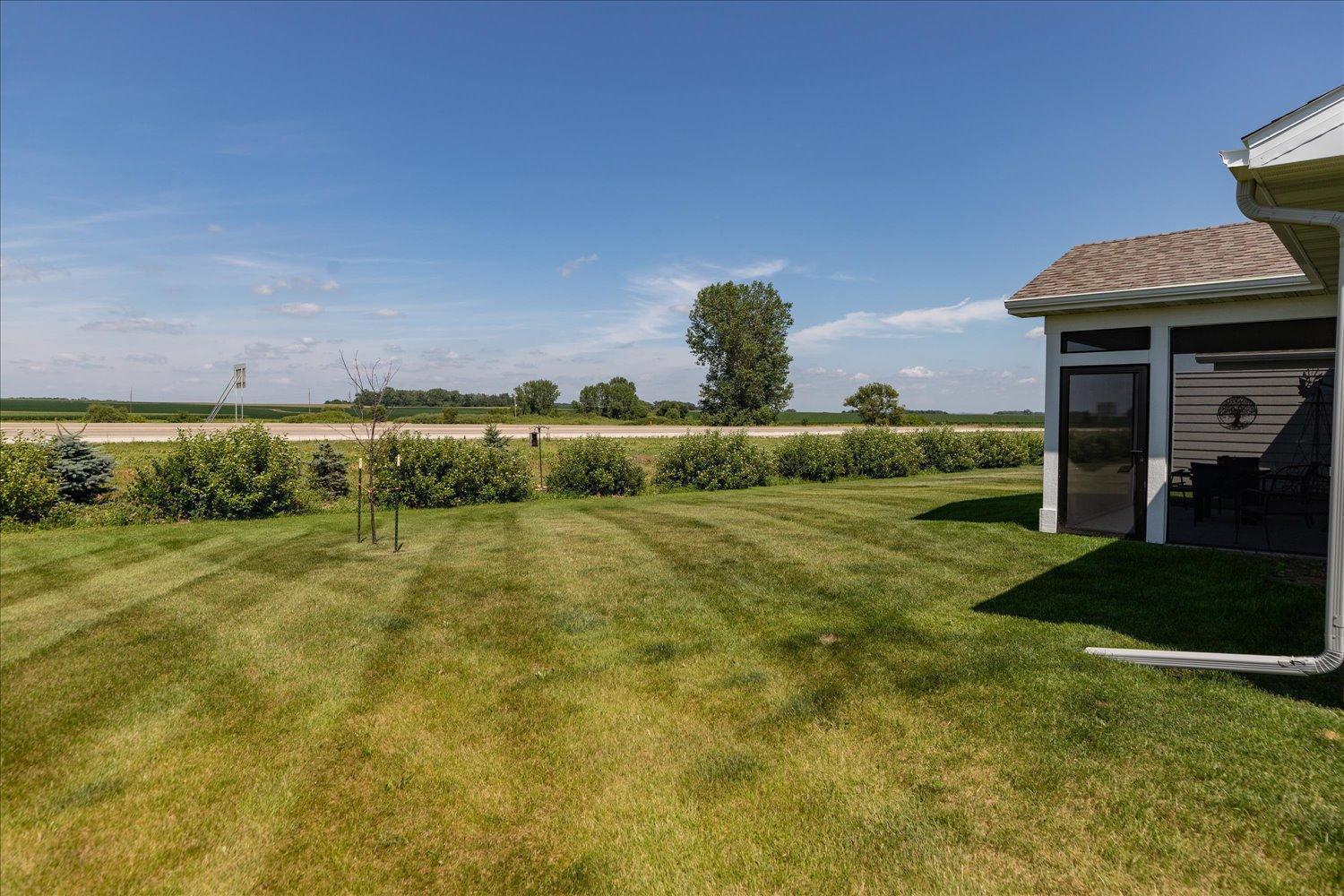 162 Sandstone Drive Nw Property Photo 23