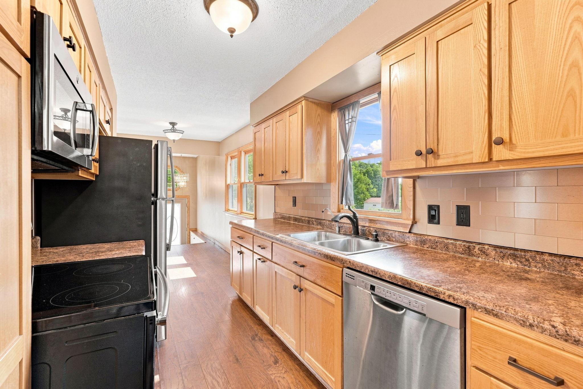 4955 Bedford Road Property Photo 4