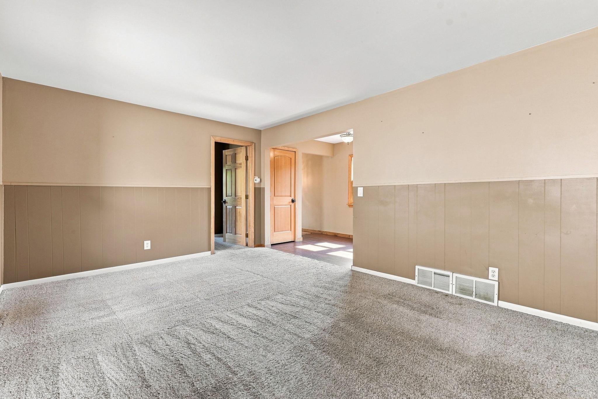 4955 Bedford Road Property Photo 8