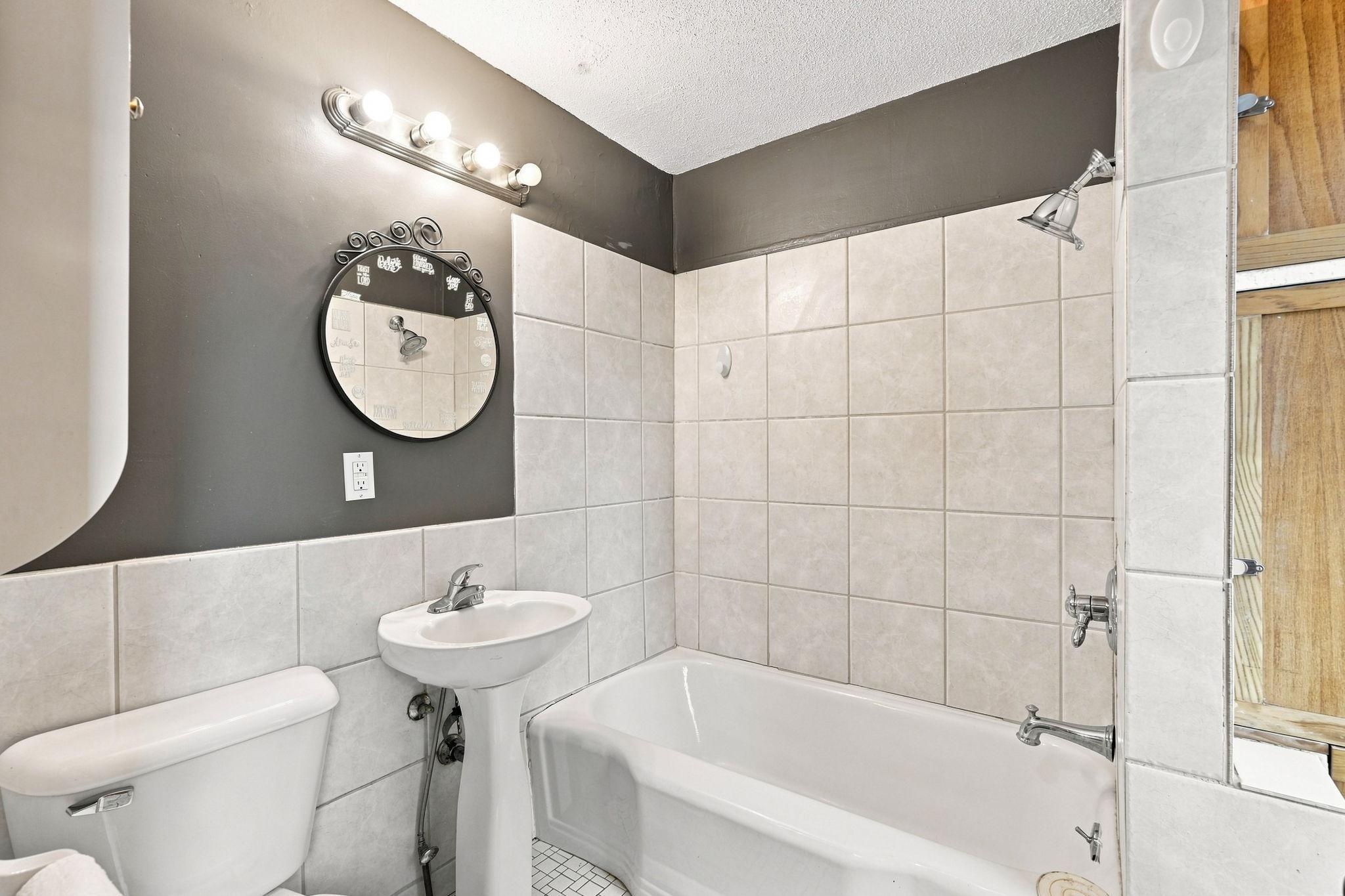 4955 Bedford Road Property Photo 13