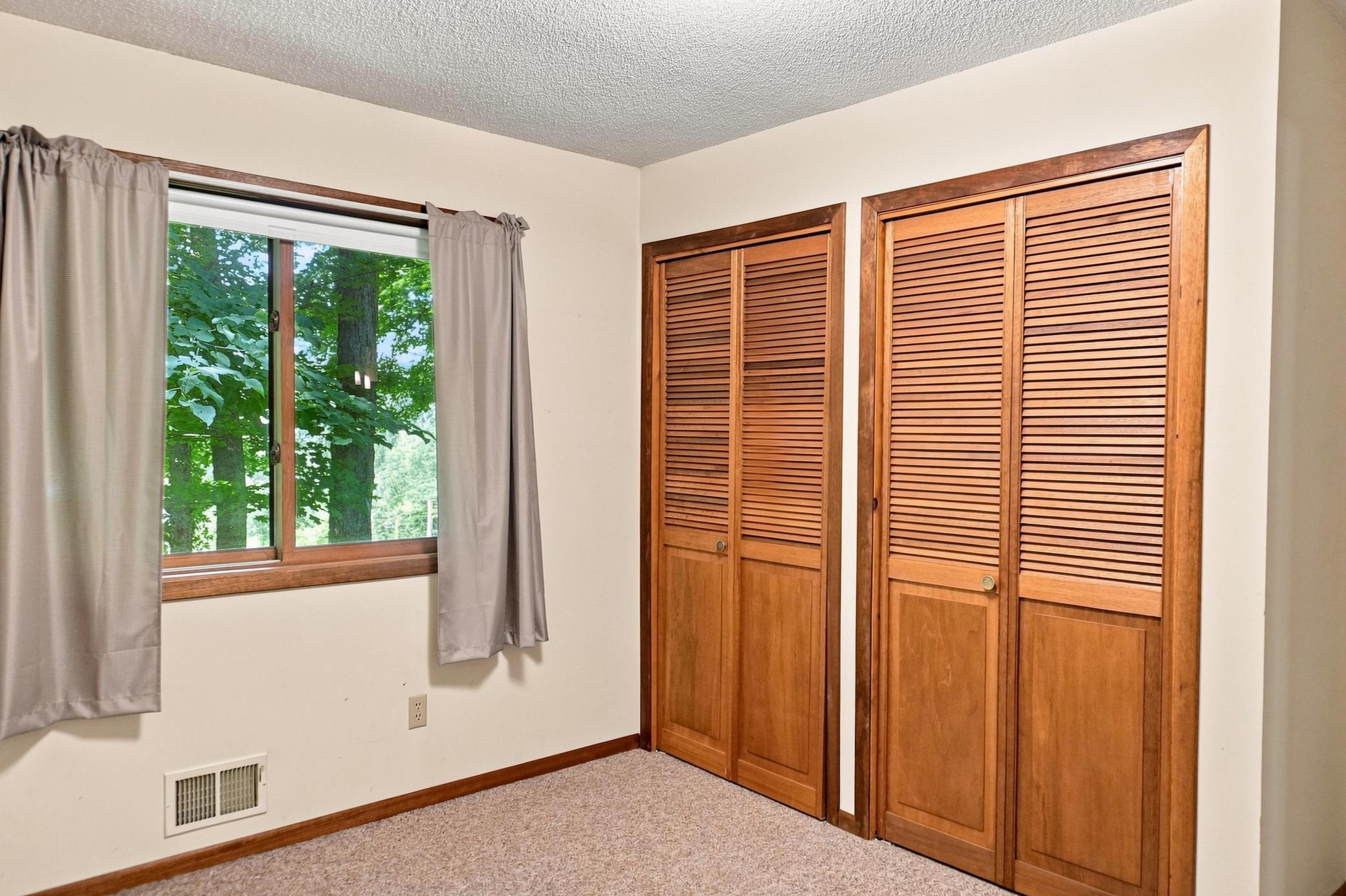 18563 329th Avenue Property Photo 15