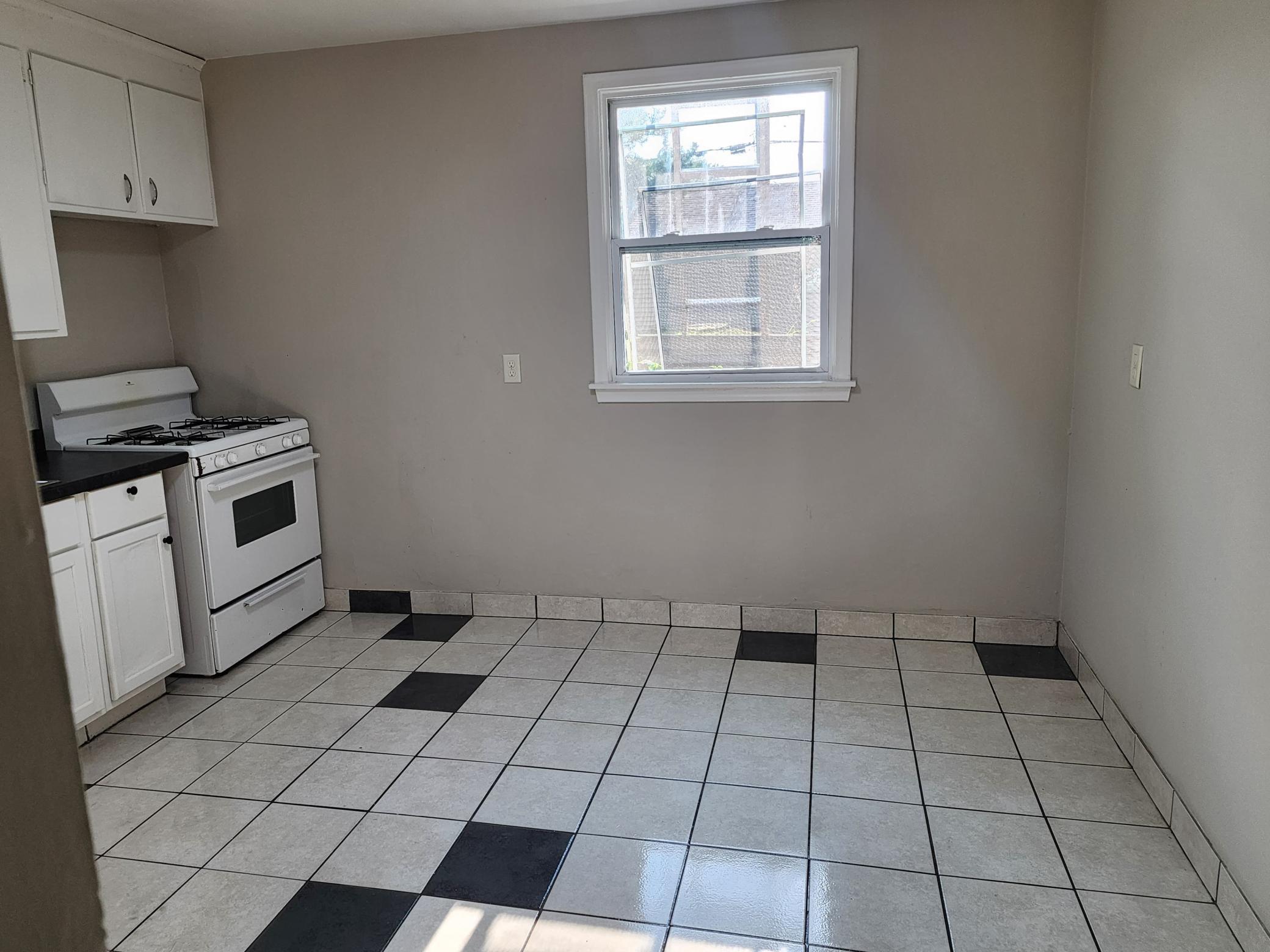 3732 3rd Street Ne Property Photo 8