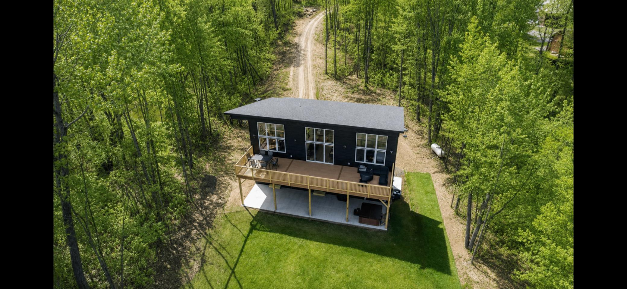 2000 W Chub Lake Road Property Photo 2