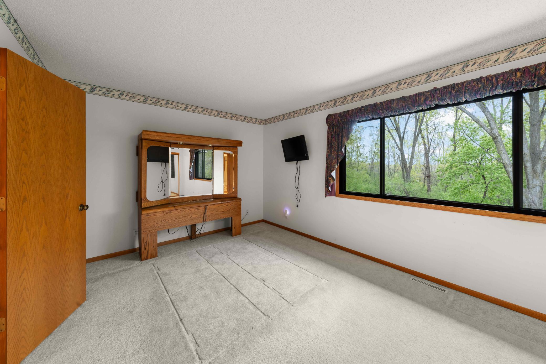 4 Ridge Road B Property Photo 16