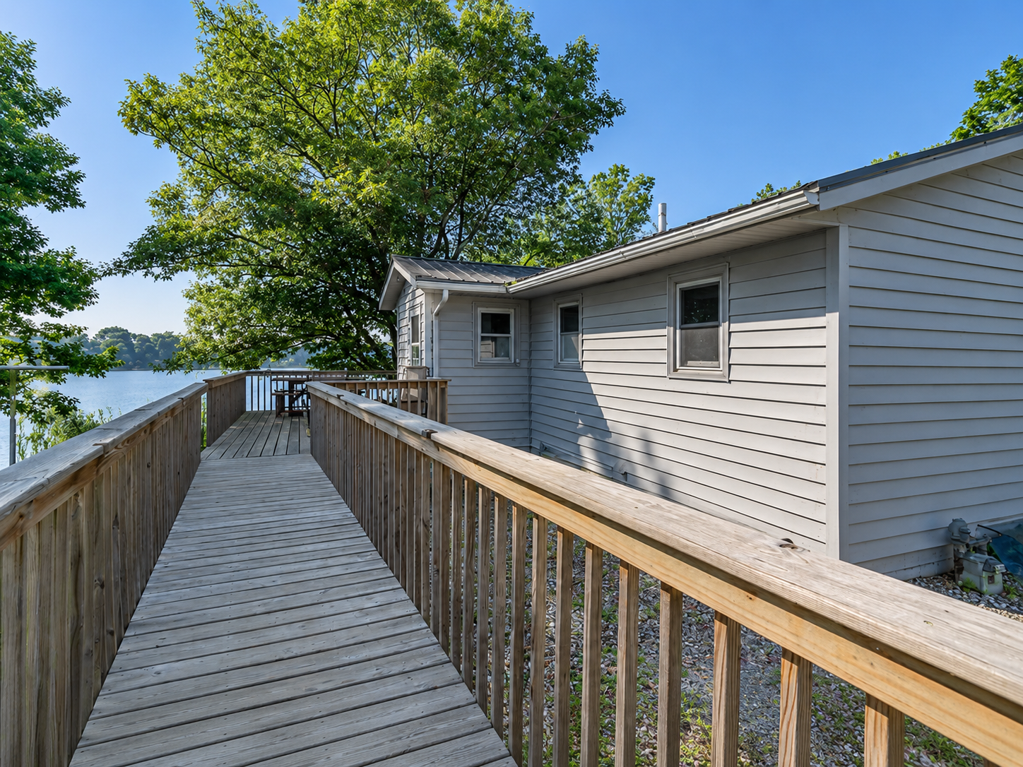 46167 Jefferson Lake Drive Property Photo 1