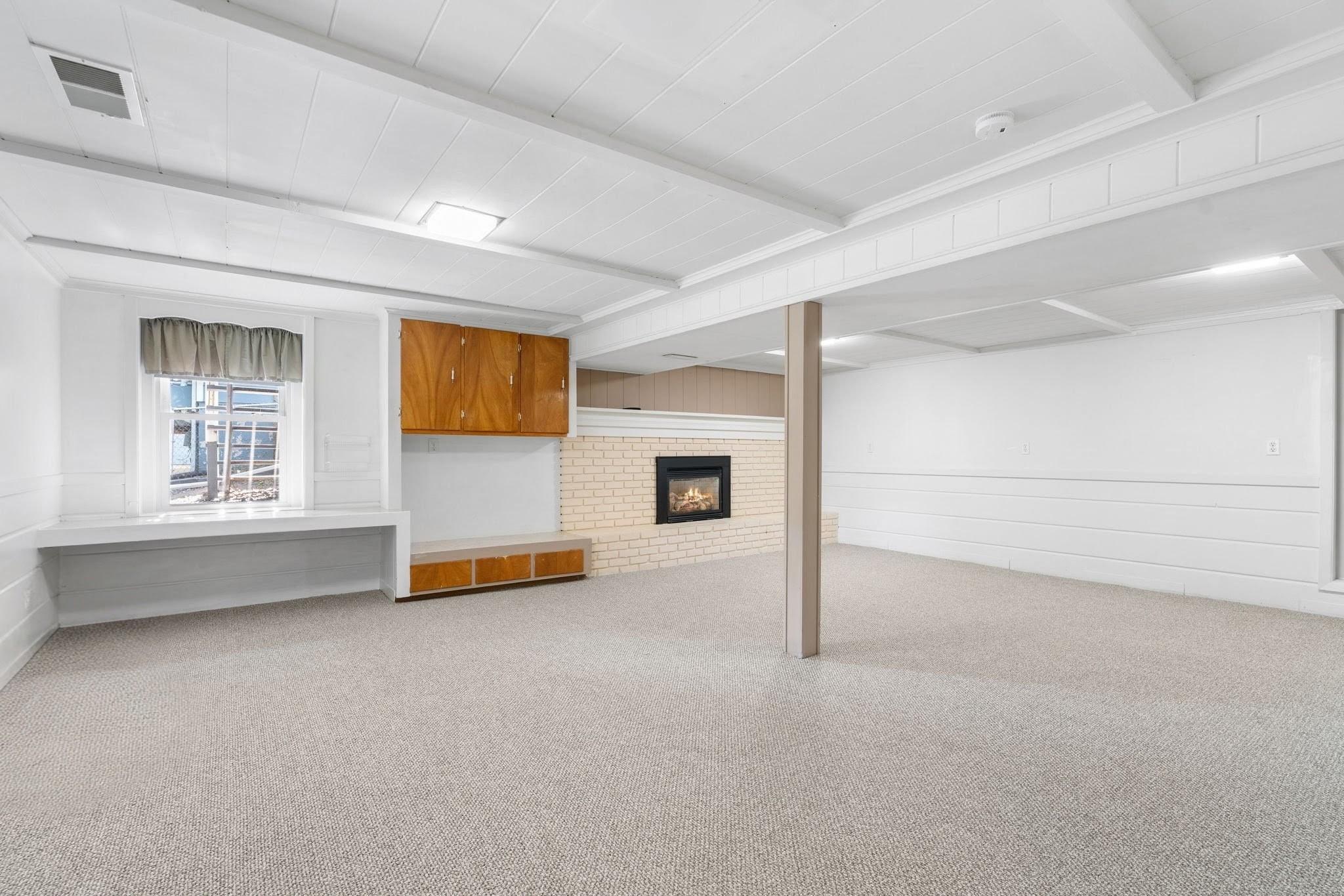411 Van Buren Avenue S Property Photo 33