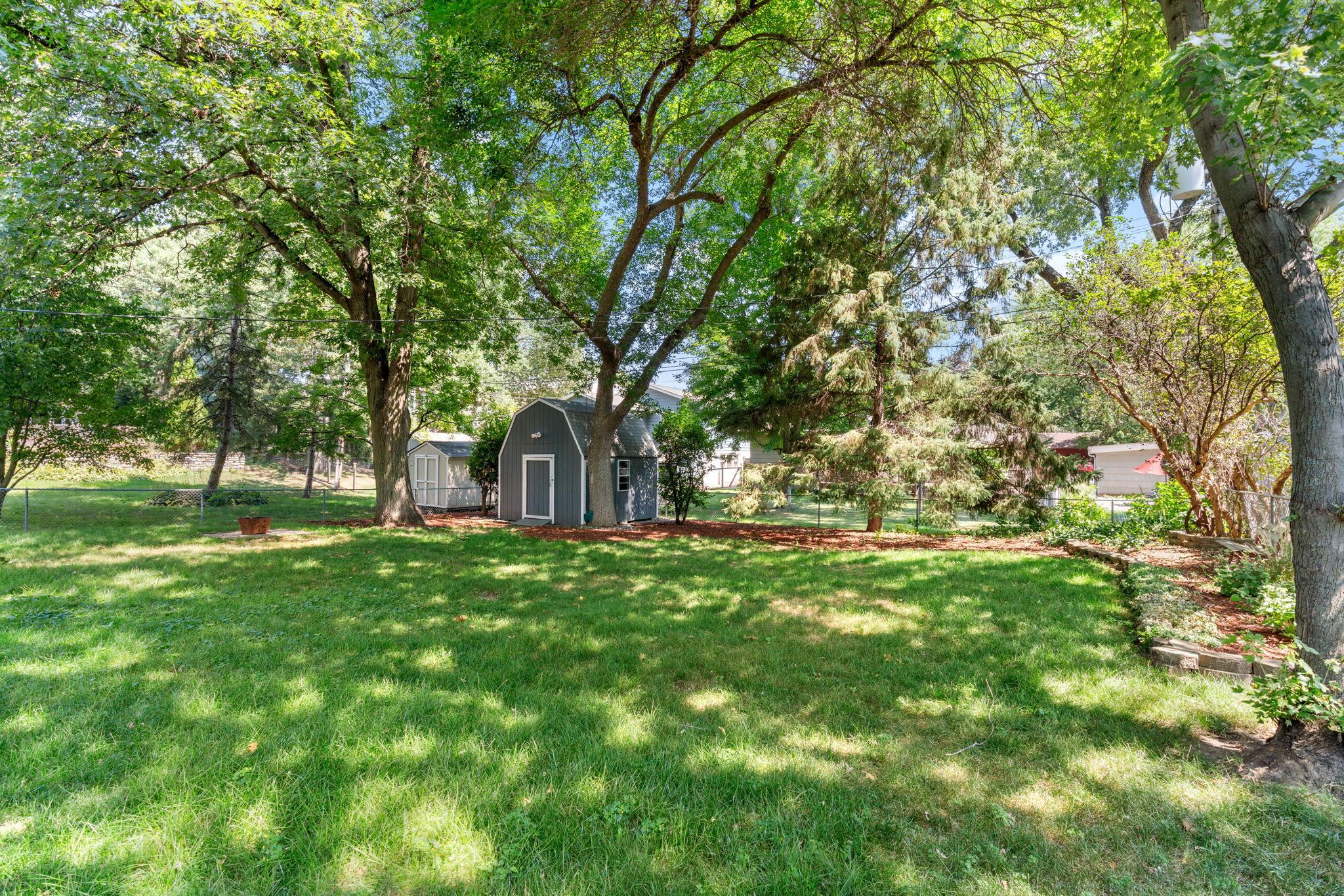 411 Van Buren Avenue S Property Photo 47