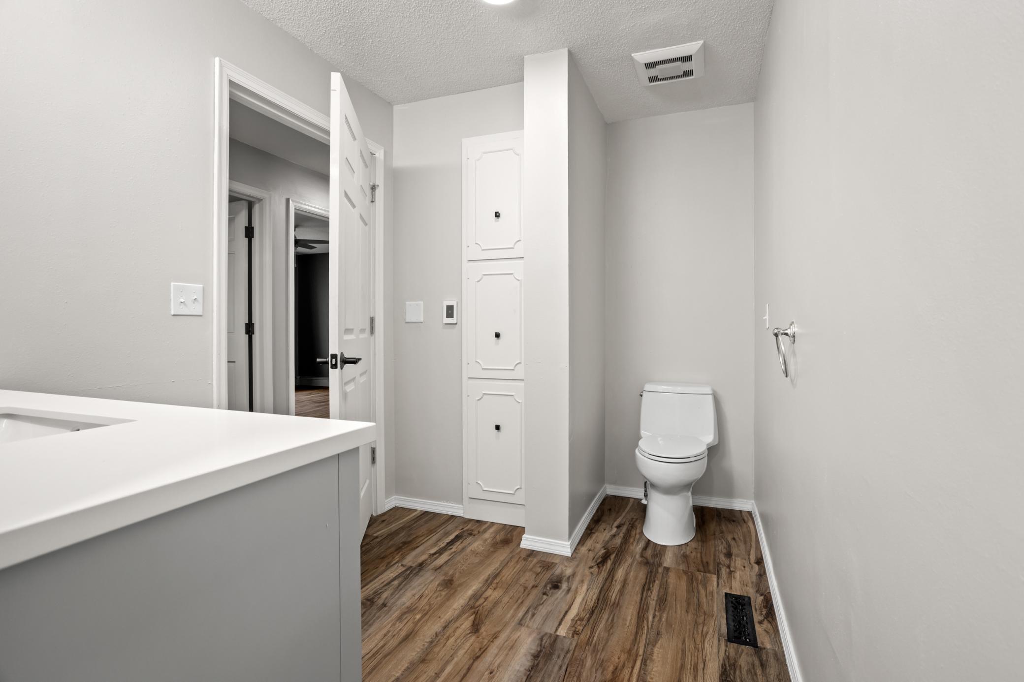 512 8th Street N Property Photo 43
