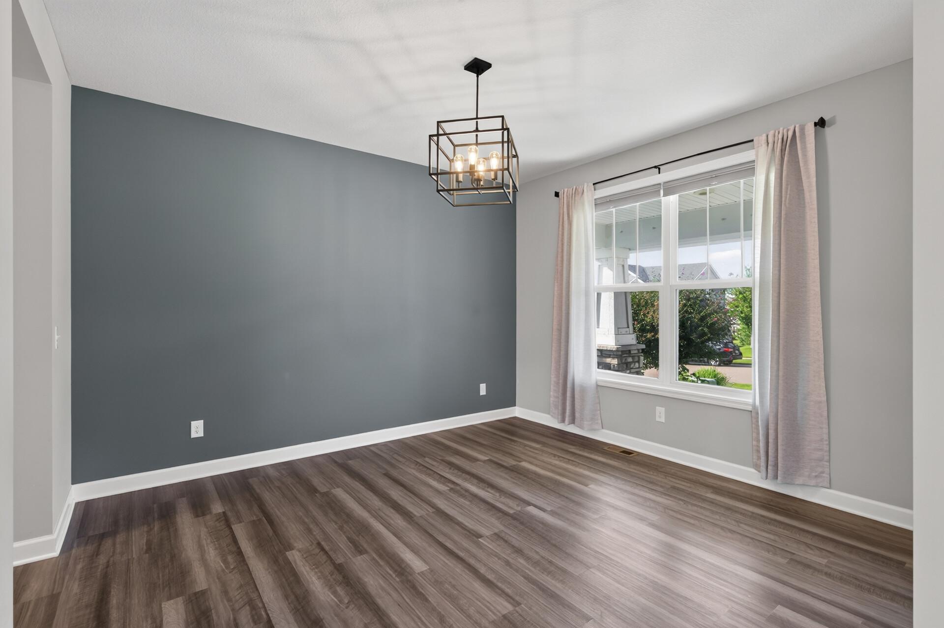 19116 Iden Avenue Property Photo 6