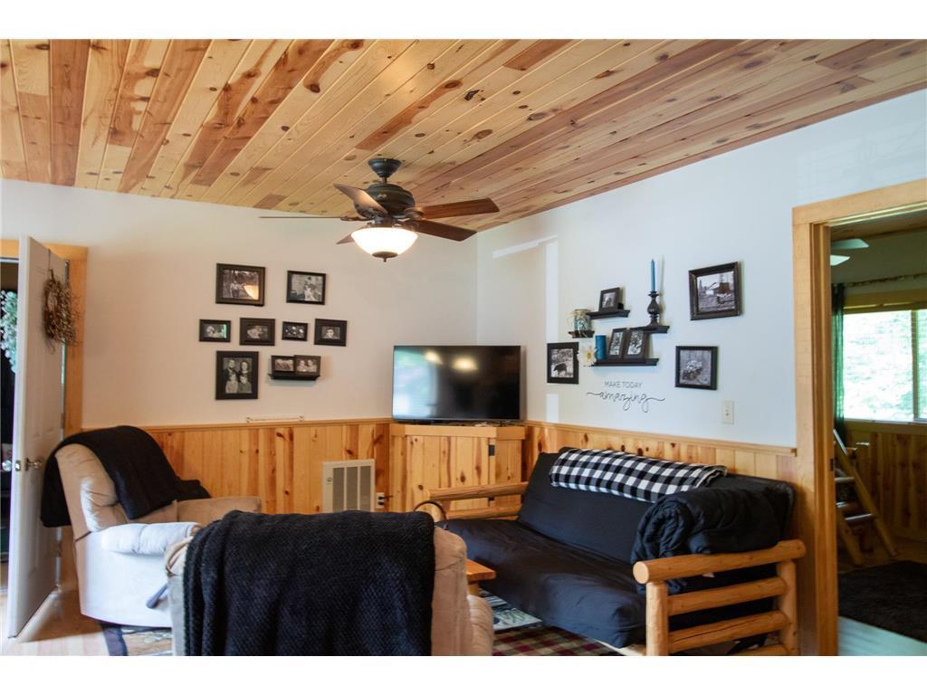 42683 County 3 Property Photo 15