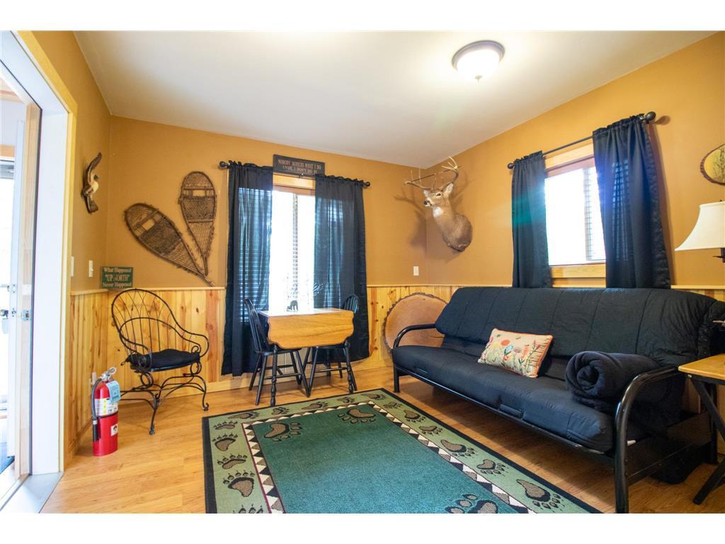42683 County 3 Property Photo 23