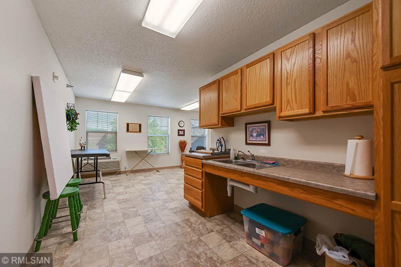 1355 Phalen Boulevard 206 Property Photo 12
