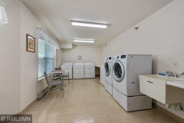 1355 Phalen Boulevard 206 Property Photo 13