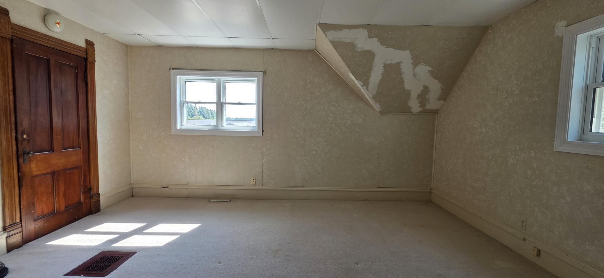 416 Franklin Avenue Property Photo 21