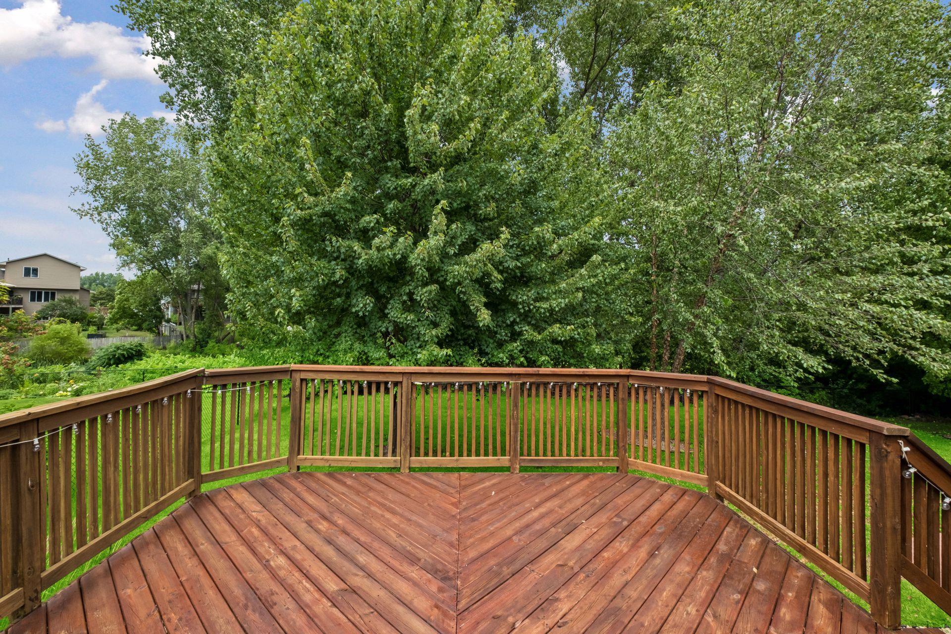 253 Teckla Court Property Photo 10