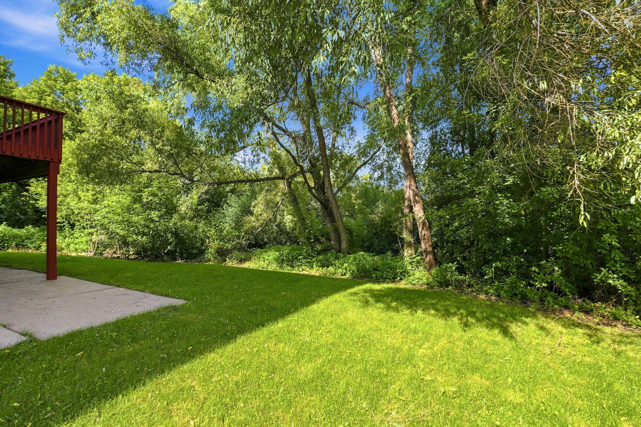 5546 Malibu Drive Property Photo 16