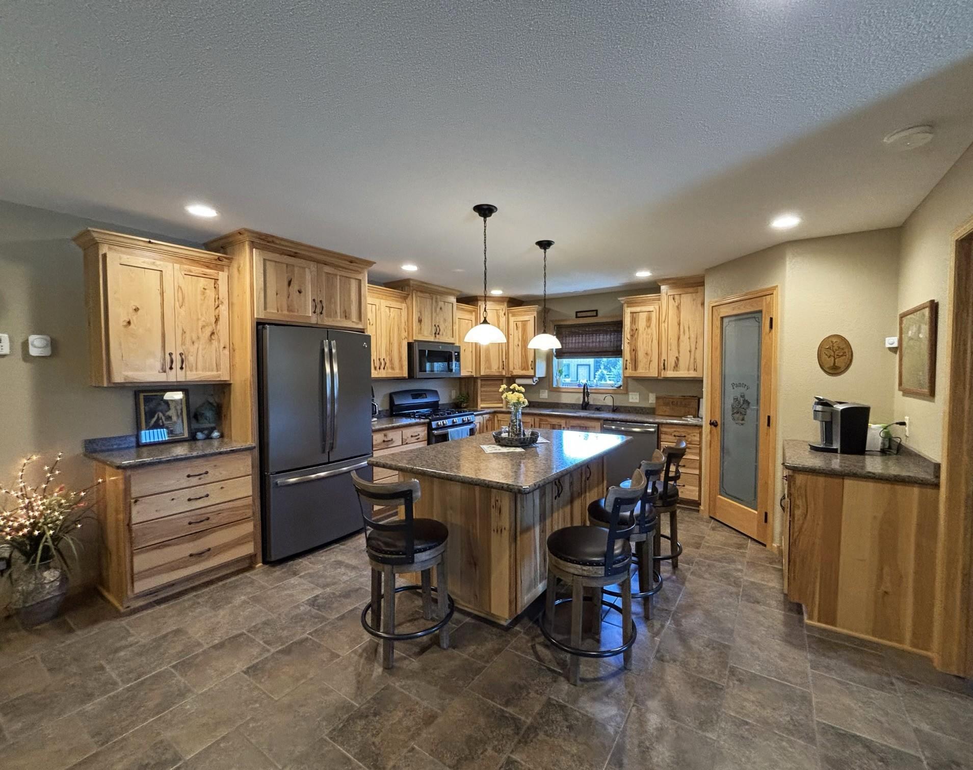 3807 N Eagle Road Property Photo 13