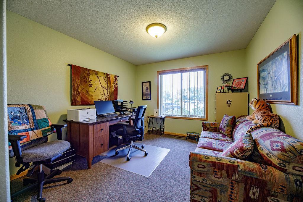 3807 N Eagle Road Property Photo 18