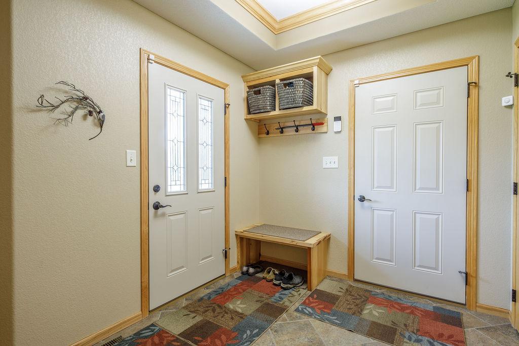 3807 N Eagle Road Property Photo 34