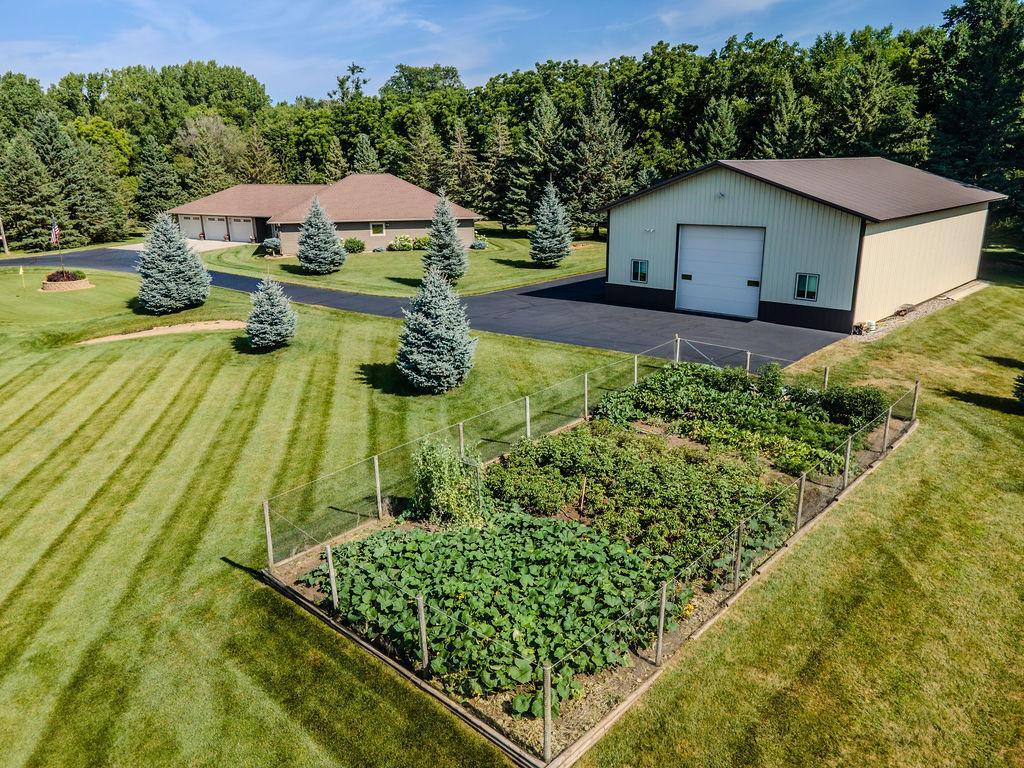 3807 N Eagle Road Property Photo 81