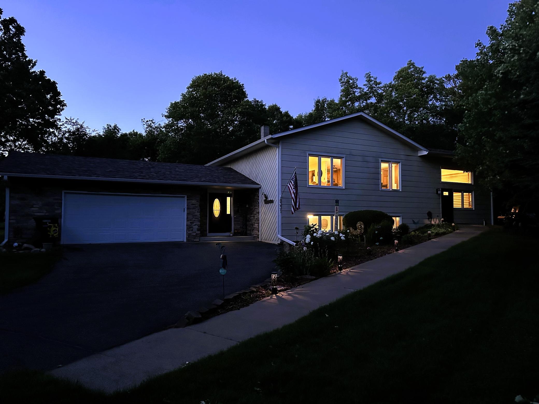 8331 Red Pine Circle Property Photo 2