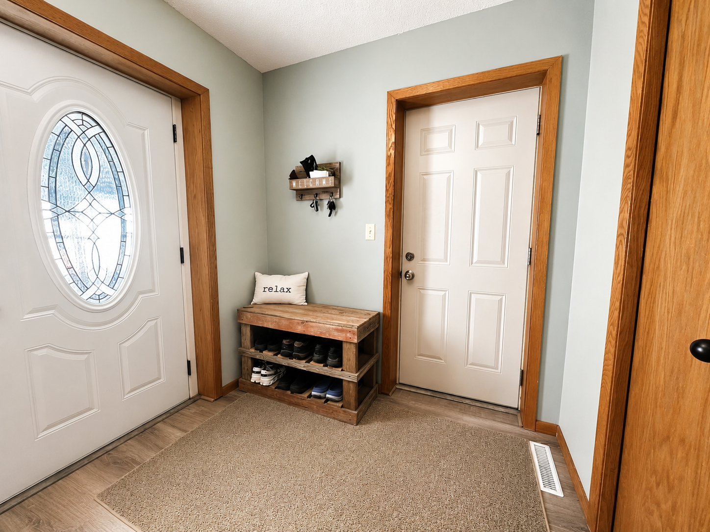 8331 Red Pine Circle Property Photo 12