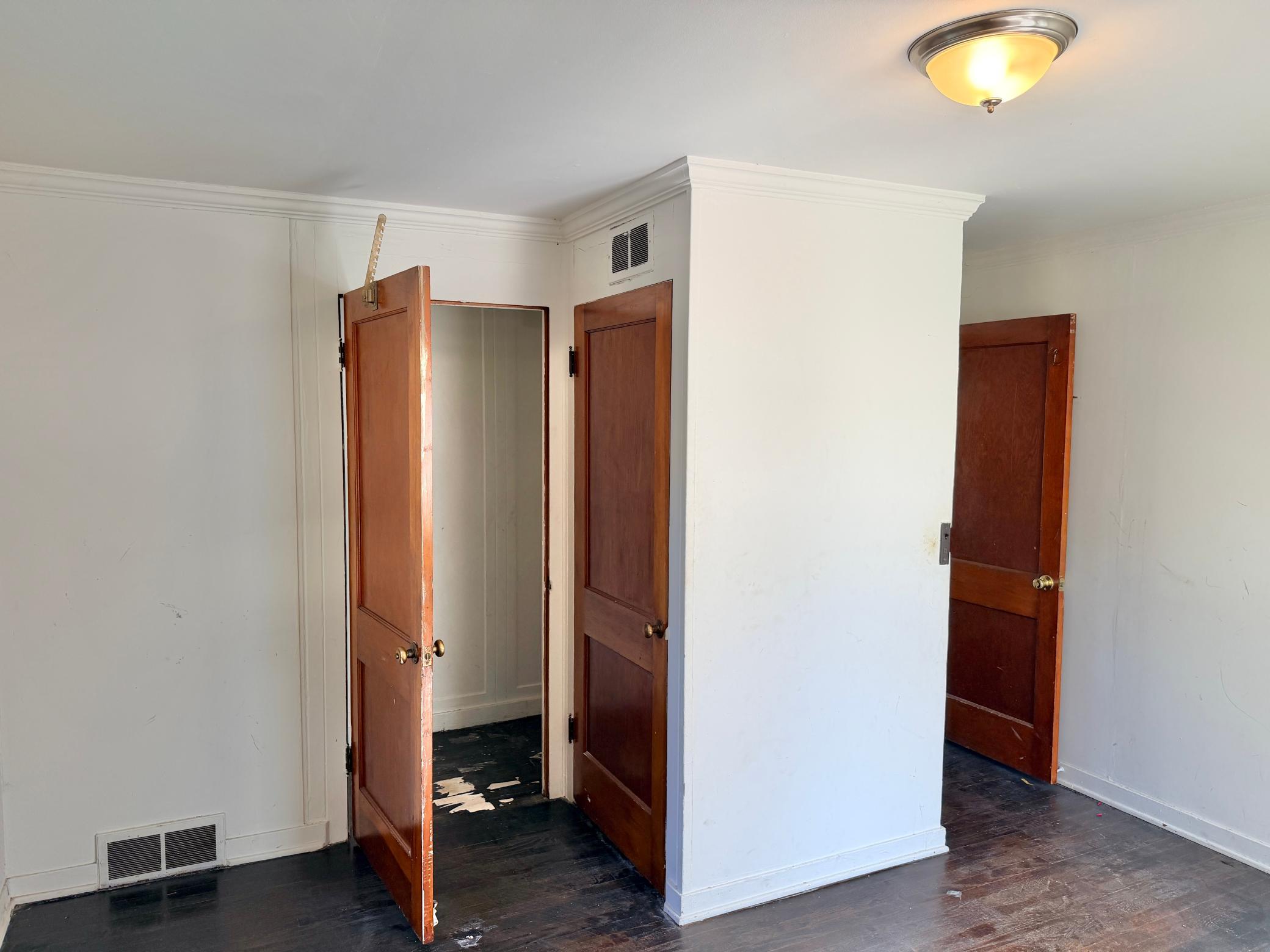 1205 James Avenue Property Photo 18
